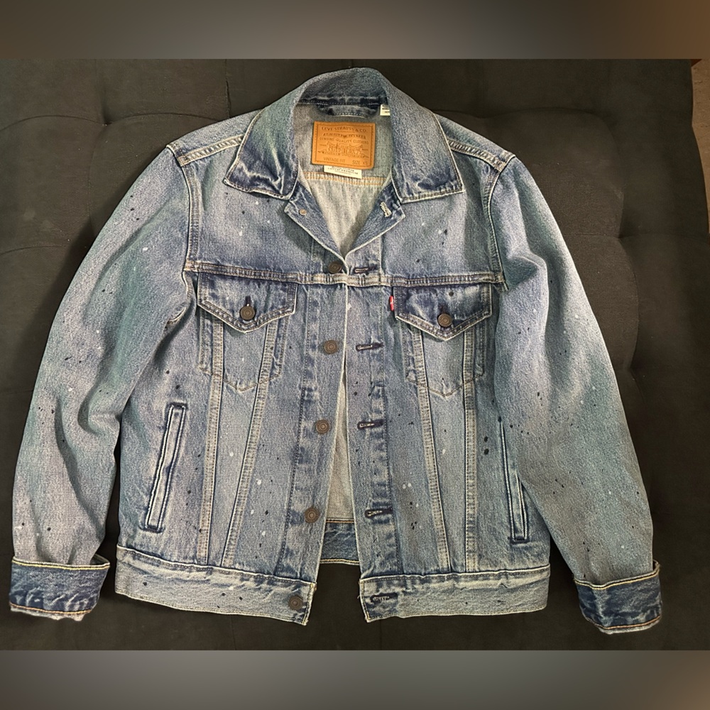 Levi’s Vintage Fit Trucker Jacket with paint splatters